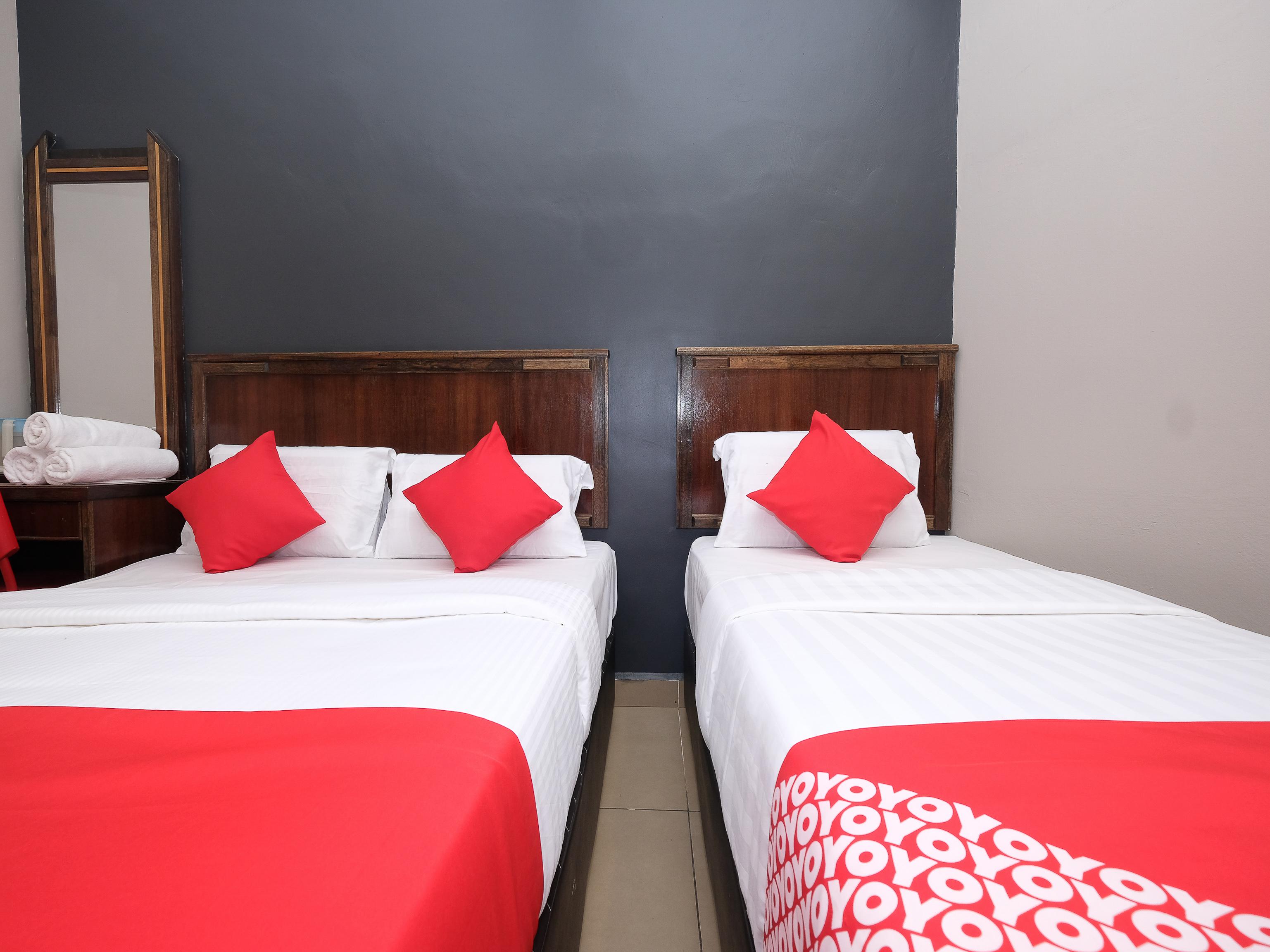 Oyo 1190 Nice Stay Hotel Raub Extérieur photo