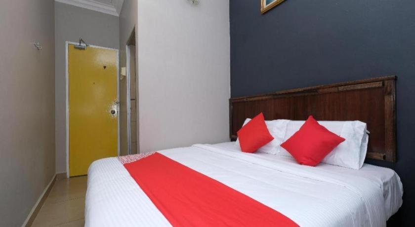 Oyo 1190 Nice Stay Hotel Raub Extérieur photo