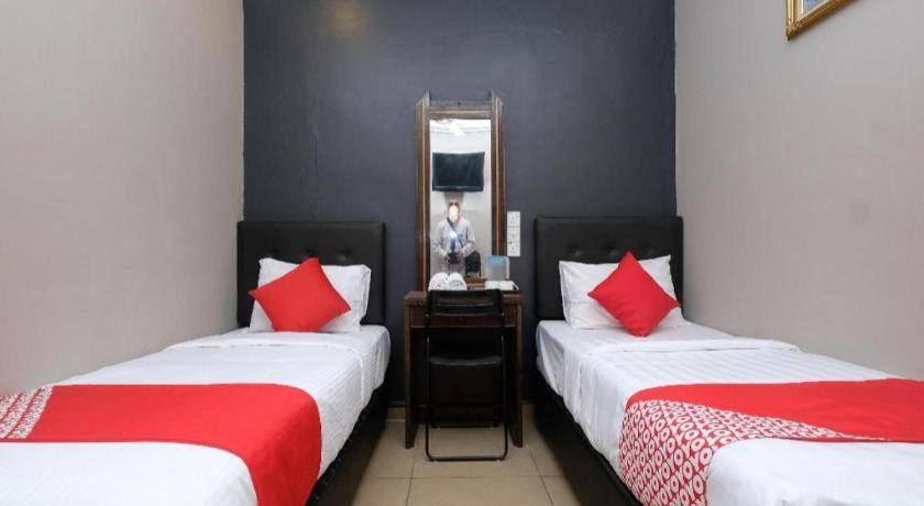 Oyo 1190 Nice Stay Hotel Raub Extérieur photo