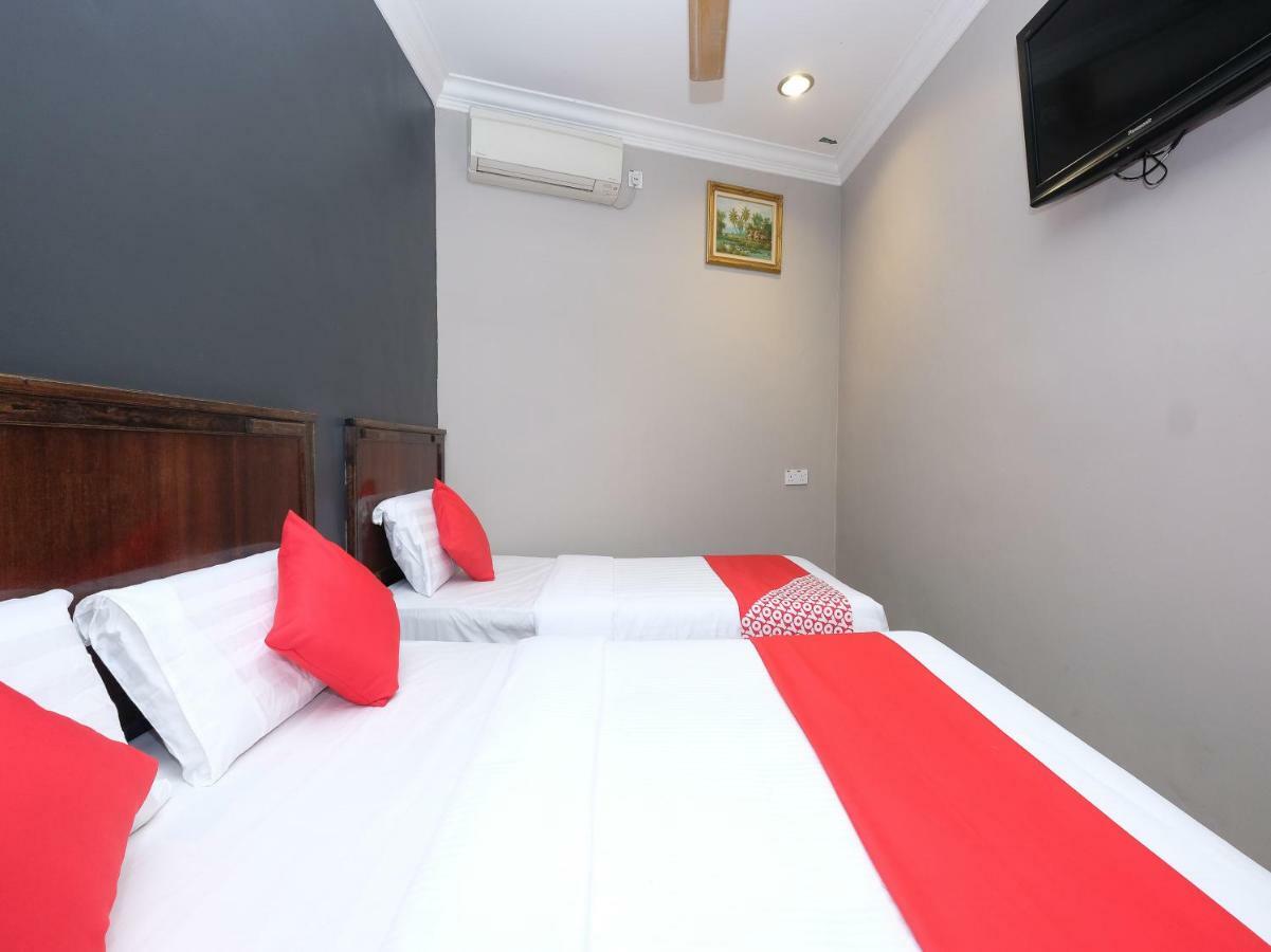 Oyo 1190 Nice Stay Hotel Raub Extérieur photo